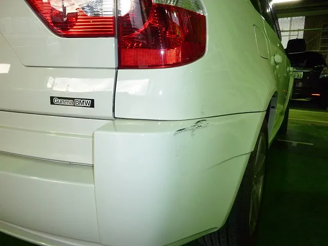 香芝市　板金塗装　BMW　X3