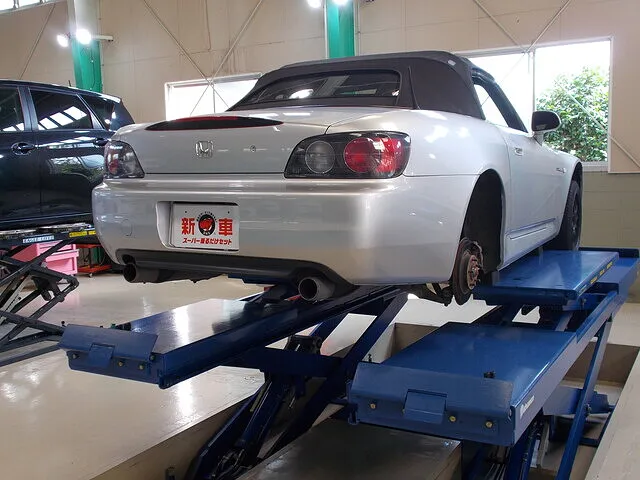 海津市　ホンダS2000　タイヤ235/40R17組替