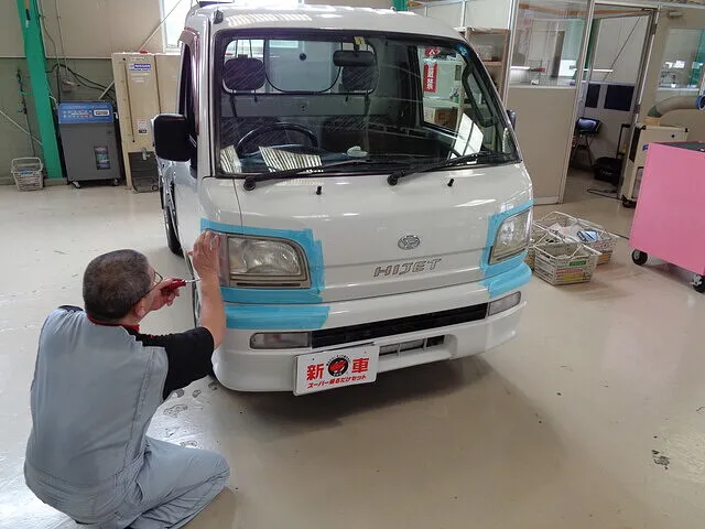 海津市　ダイハツ　ハイゼットトラックS210系ヘッドライトが暗いのでLEDに交換