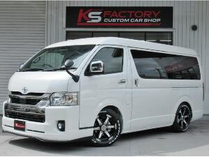 ハイエースバン