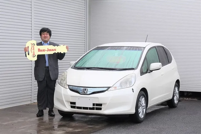 フィットハイブリッド　中古車　ご購入　埼玉県さいたま市在住　H様