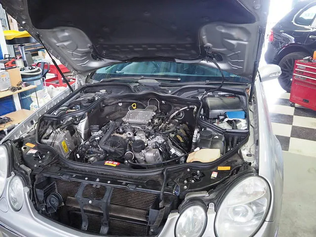 メルセデスベンツ　W211　E350　エンジン不調　エンジンチェックランプ警告灯点灯　点検修理　新潟市のお客様
