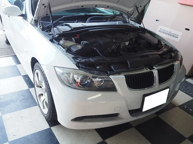BMW　E90　エンジンルーム　異音　点検　修理　新潟市のお客様