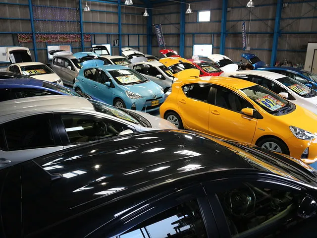 ハイブリッド車ファイナルSALE開催