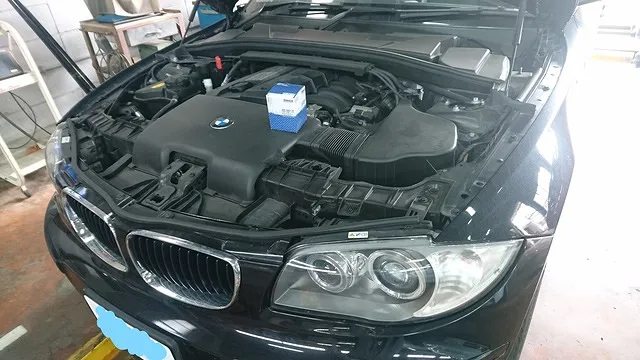 BMW120i エンジンオイル＆オイルフィルター交換、CBSオイルリセット