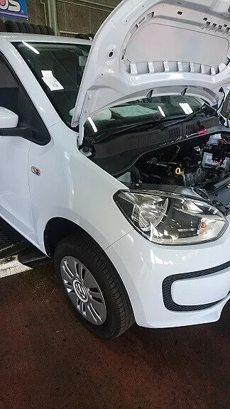 VW・UP!(フォルクスワーゲン・アップ！)車検整備作業