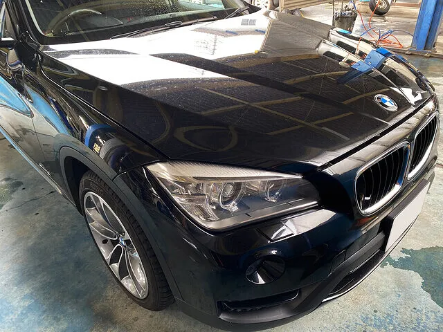 BMW E84 X1　エンジンオイル漏れ修理・車検・タイヤ交換　費用：105,500円（税込）│大津市　輸入車修理
