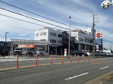 小松自動車外観