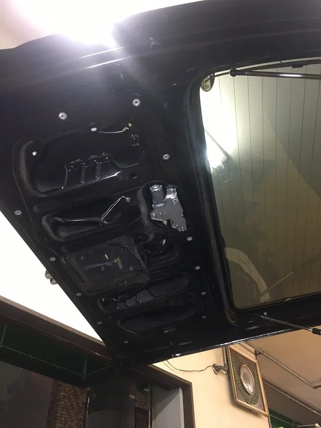 大阪市中央区　修理　アトレー　S320G　リヤゲートハンドル