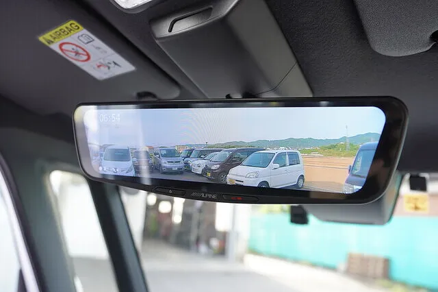 パーツ取り付け ダイハツウェイク アルパイン車種専用 ドライブ