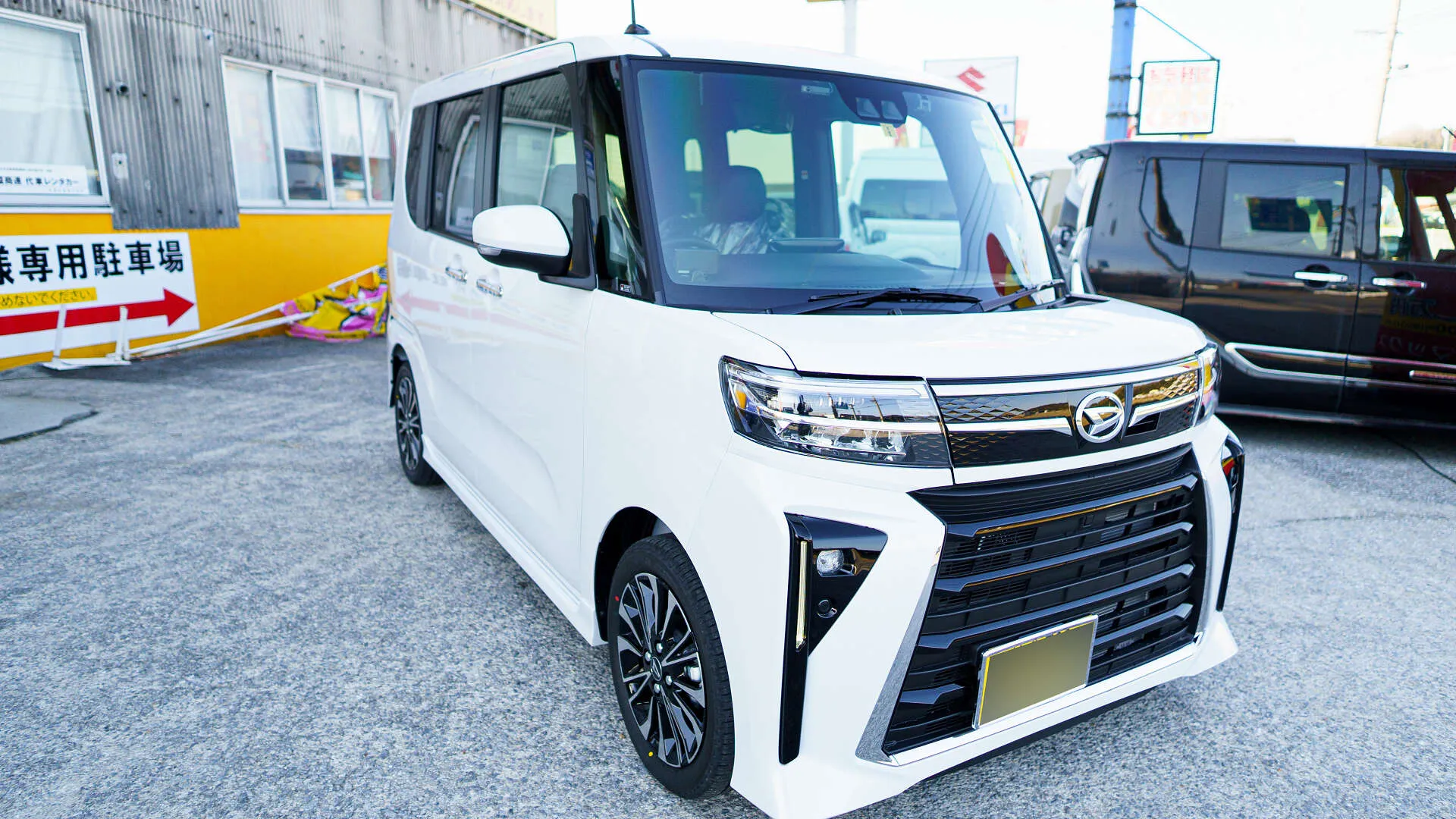 新車販売 令和5年 ダイハツ タントカスタム アルパイン 11インチナビ