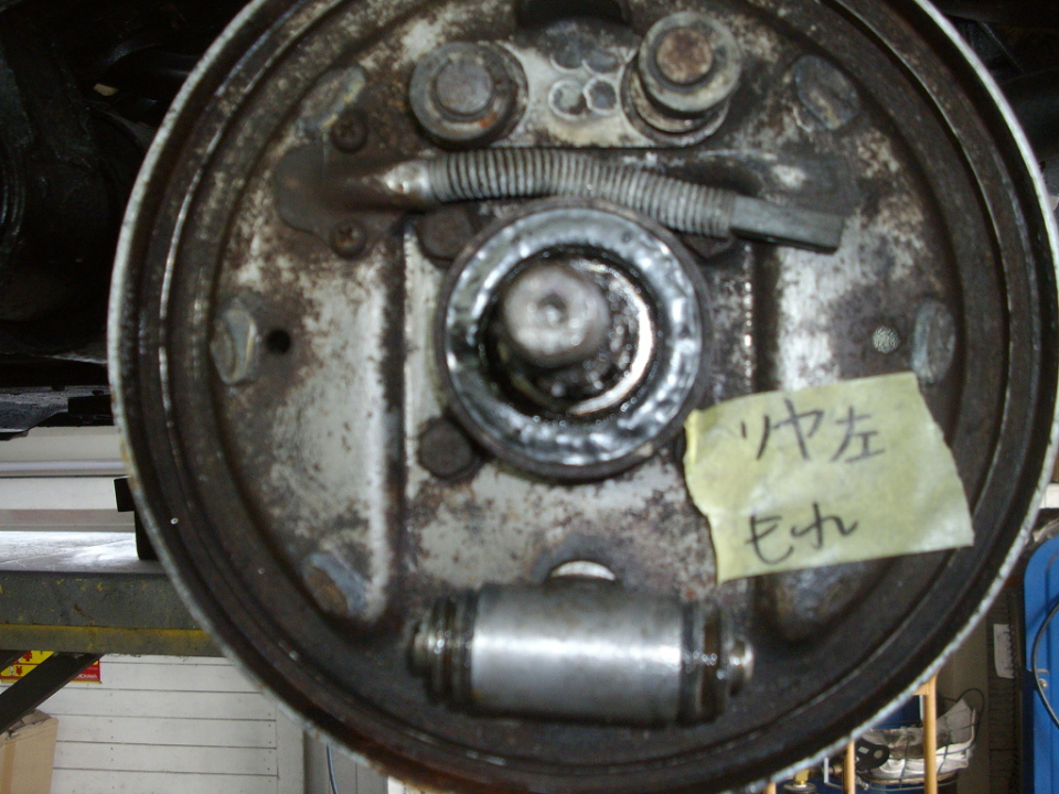 旧車 マツダ キャロル360 エンジンの白煙修理と車検後編