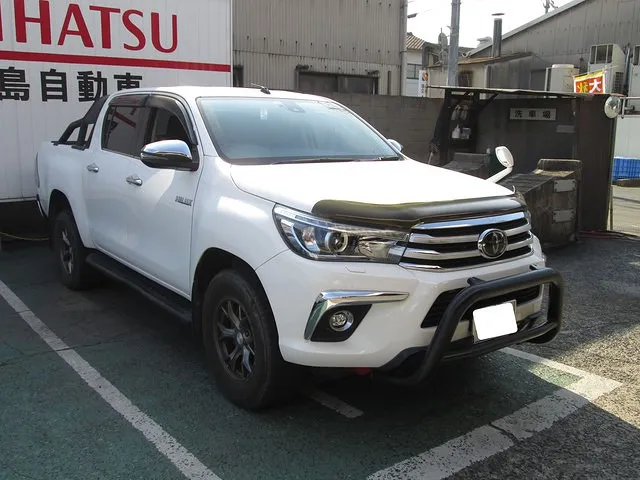 広島県福山市　点検・整備　TRDオーバーフェンダー取付　トヨタ　ハイラックス　事例
