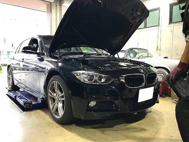 BMW320i エンジンオイル・オイルフィルター交換 東京 三鷹