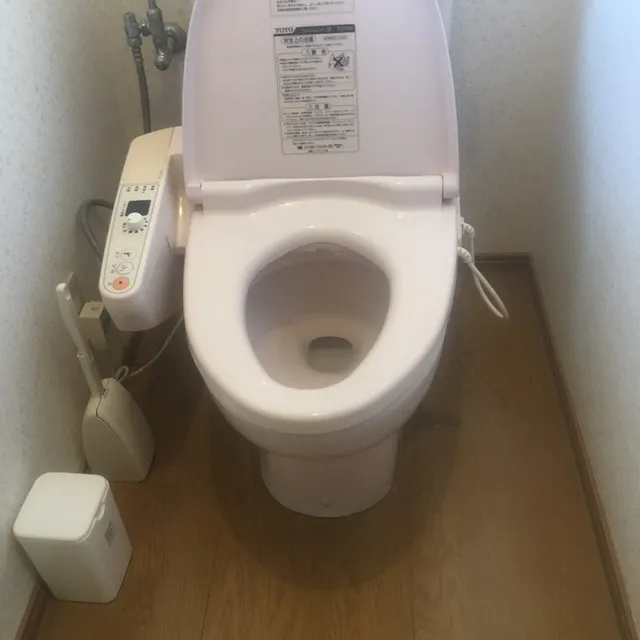 西脇市　トイレ交換修理　松尾電機　作業事例