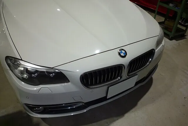 BMW F11 523i 各ライト点灯不良 修理 三重県 津市