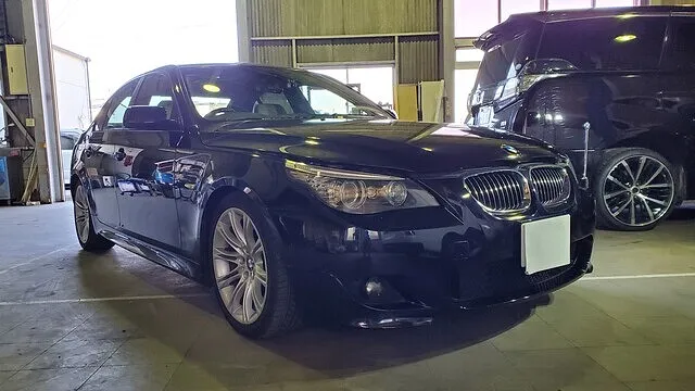 堺市　BMW 525I イグニッションコイル及びプラグ交換