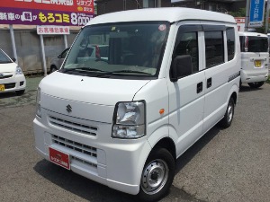 エブリイ