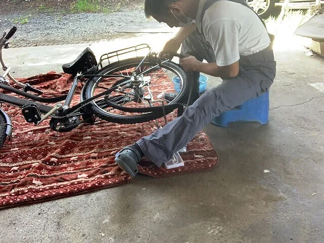 自転車パンク修理　無料